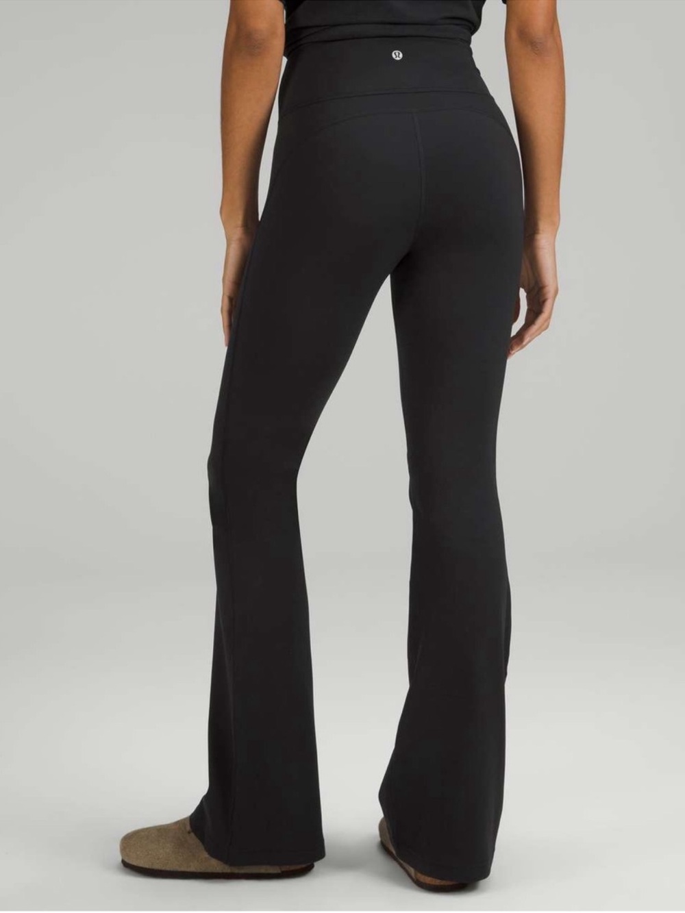 Lululemon Groove Super-High-Rise Flared Legging Size 10 Nulu Black